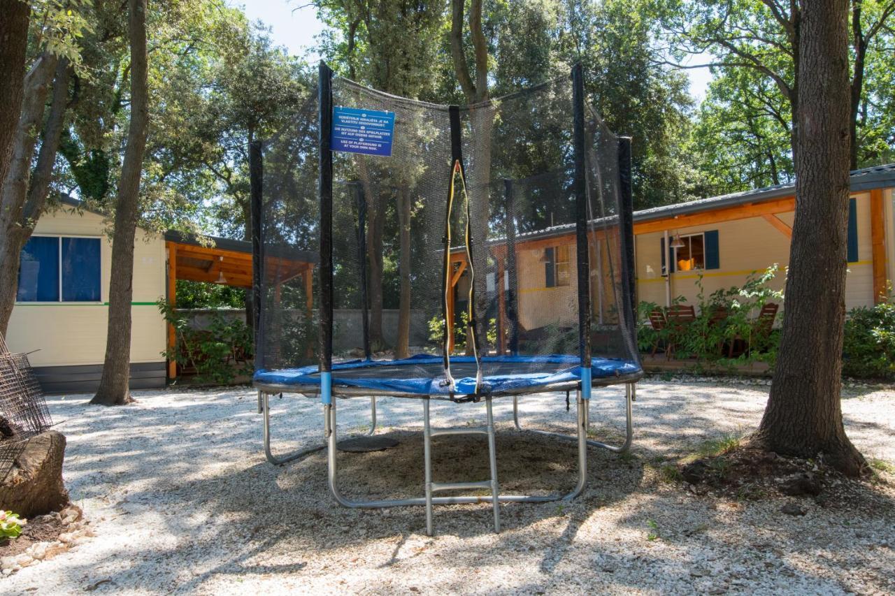 Mobile Home - Kamp Olga Баньоле Екстериор снимка